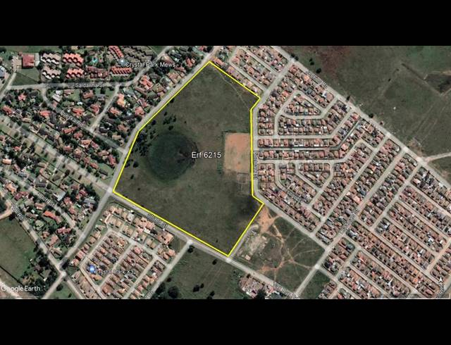 LAND FOR SALE IN CRYSTAL PARK